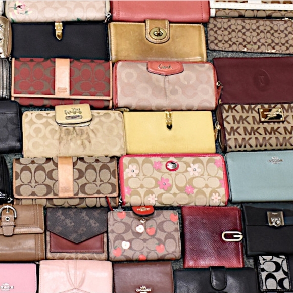 FLYER CREATED FOR A POSH SHOW - Picture 2 of 10